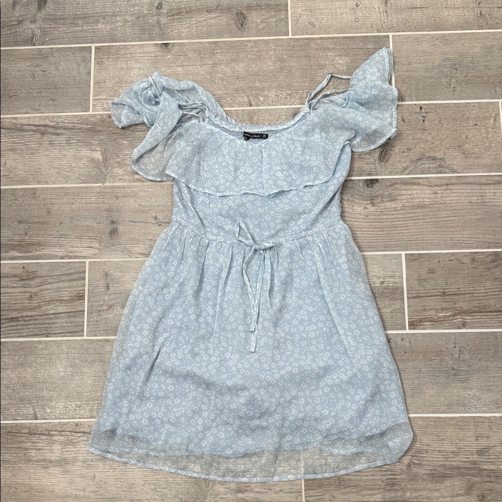 Light Blue Floral Dress with Ruffle Sleeves